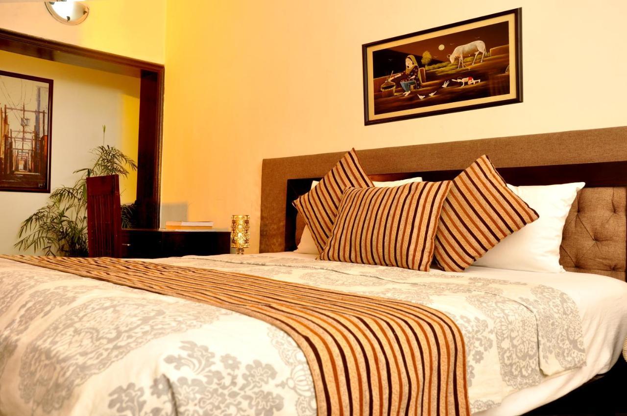 Royal Elegance Hotel Lahaur Zewnętrze zdjęcie