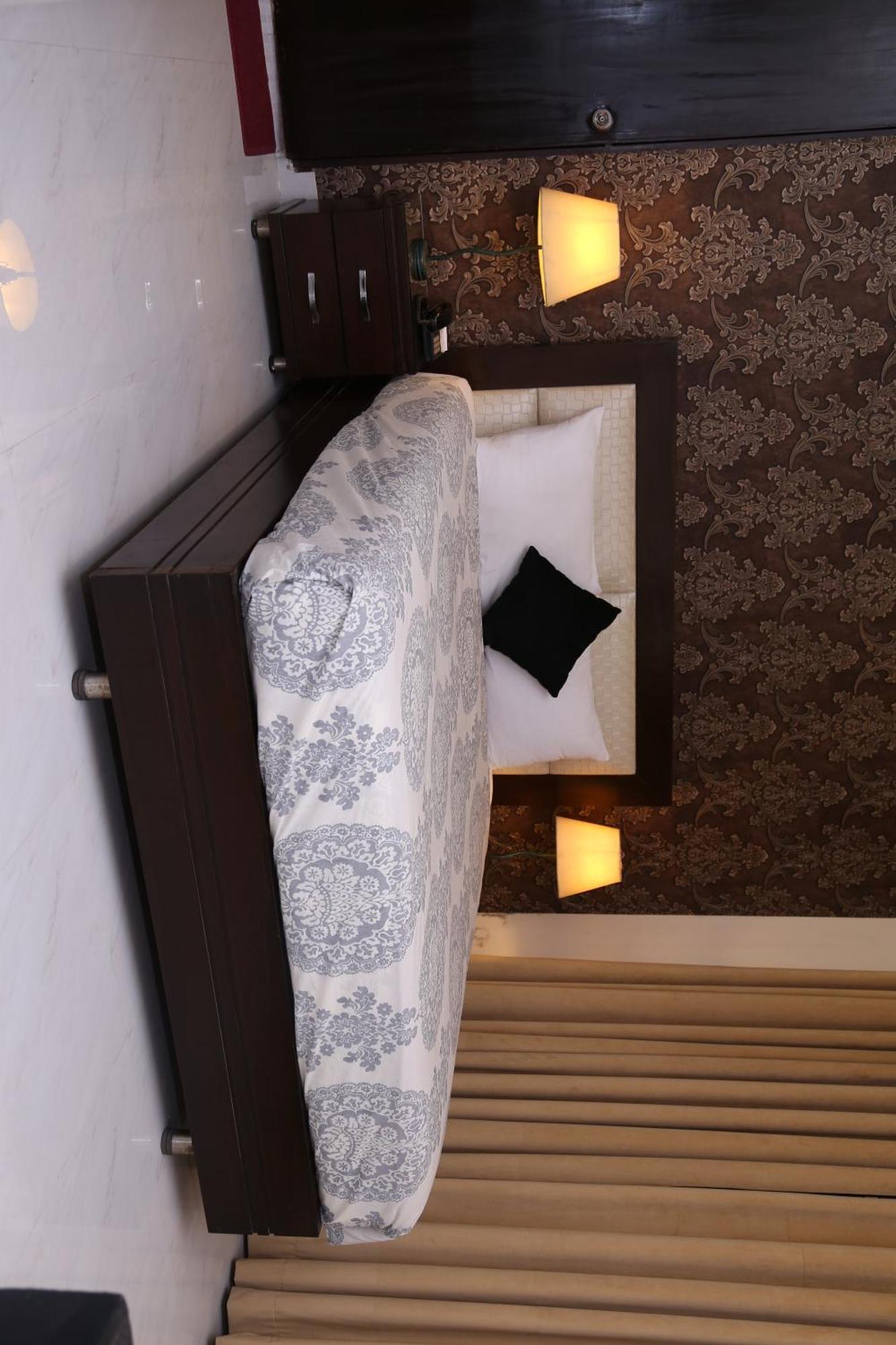 Royal Elegance Hotel Lahaur Zewnętrze zdjęcie