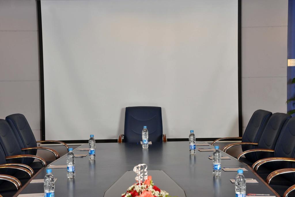 Royal Elegance Hotel Lahaur Zewnętrze zdjęcie